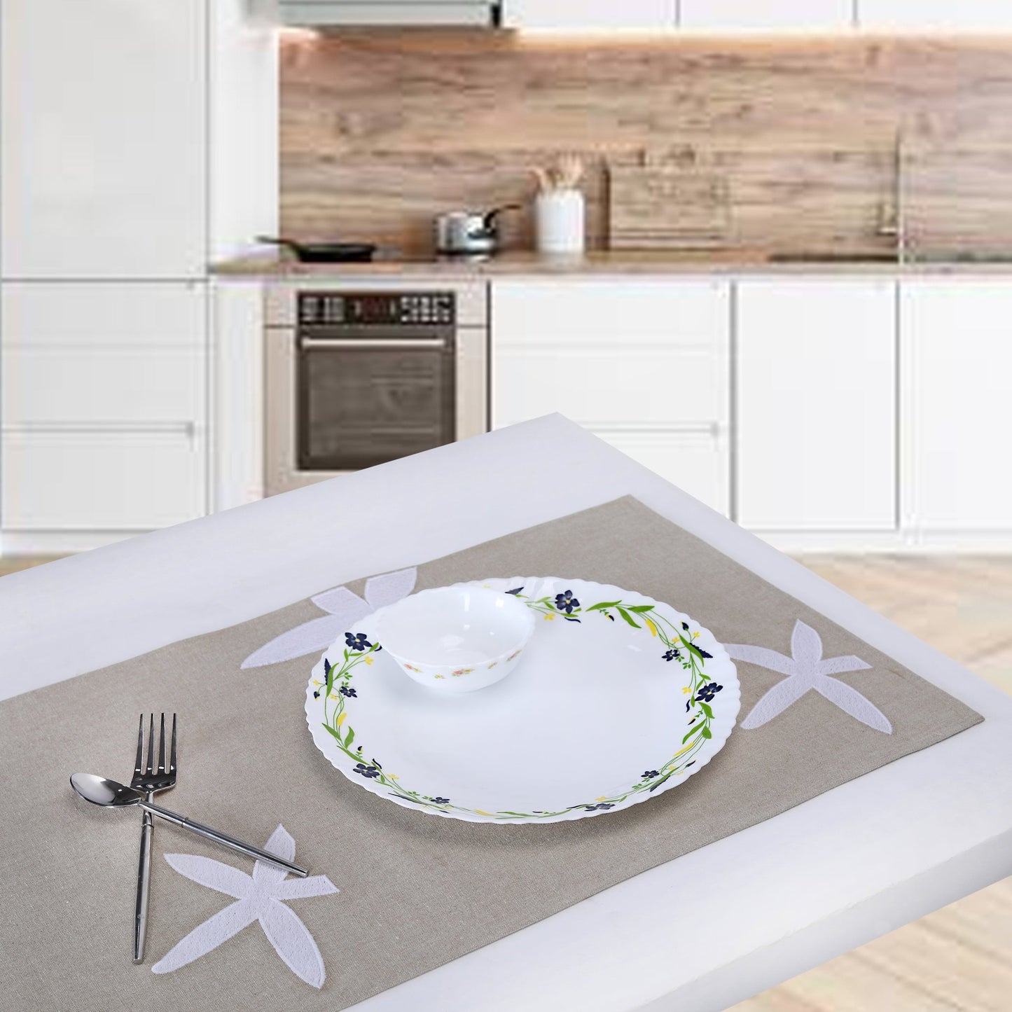 YOLEK table - runner white/nuetral - taupe 35x170cm (14x67") - HomeDukaan