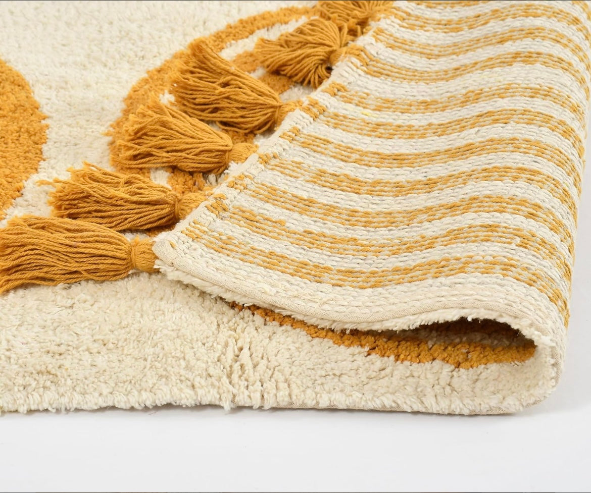 Rising sun floor mat