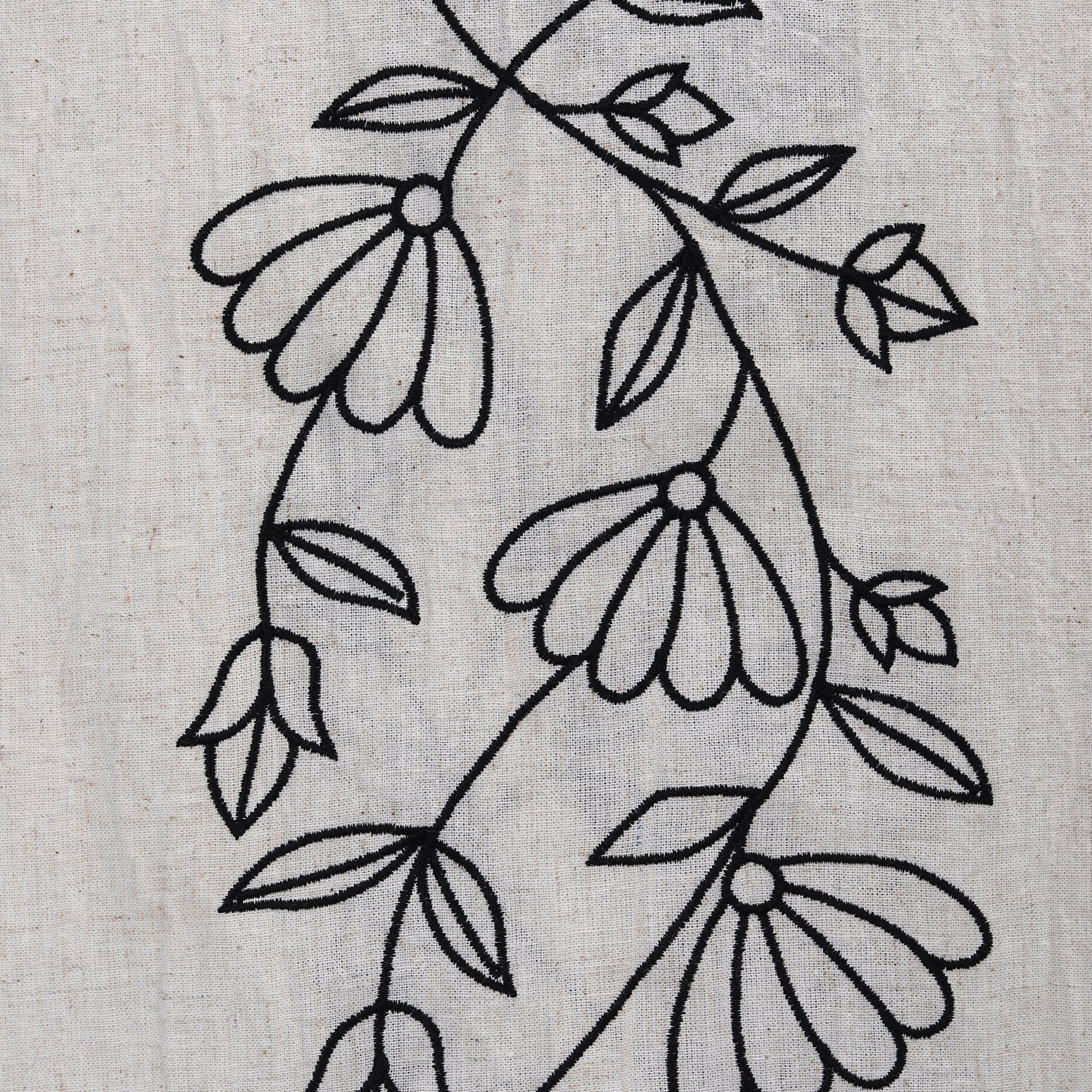MEDELLIN table - runner black/white 35x170cm (14x67") - HomeDukaan